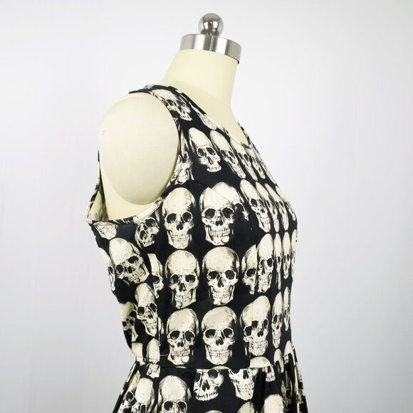 FOLTER Sz M Skulls Fit & Flare Sleeveless Dress Keyhole Back Pockets NWOT - Picture 6 of 13